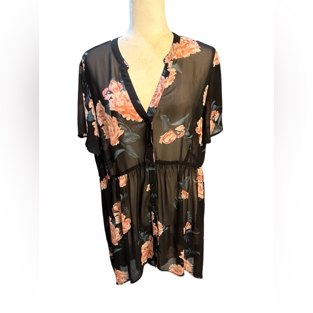 Torrid Black and Pink Sheer Short Sleeve Tunic with Tie Front